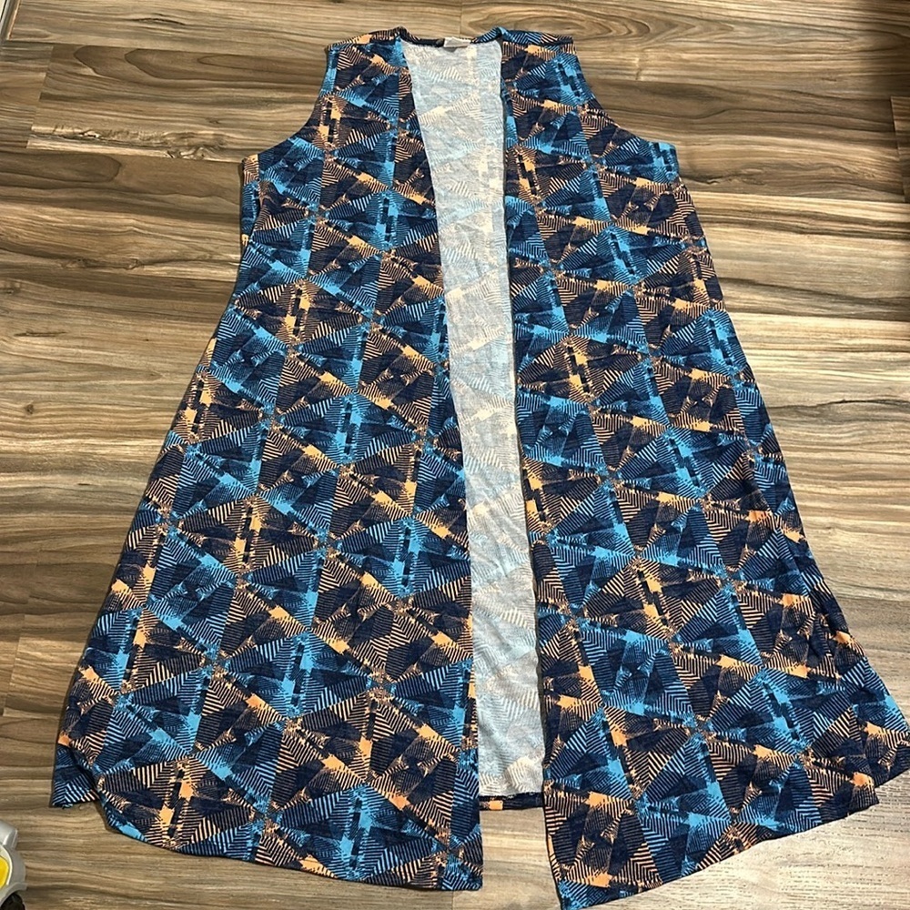 Lularoe Joy blue and peach geometric print longline vest size large NWOT